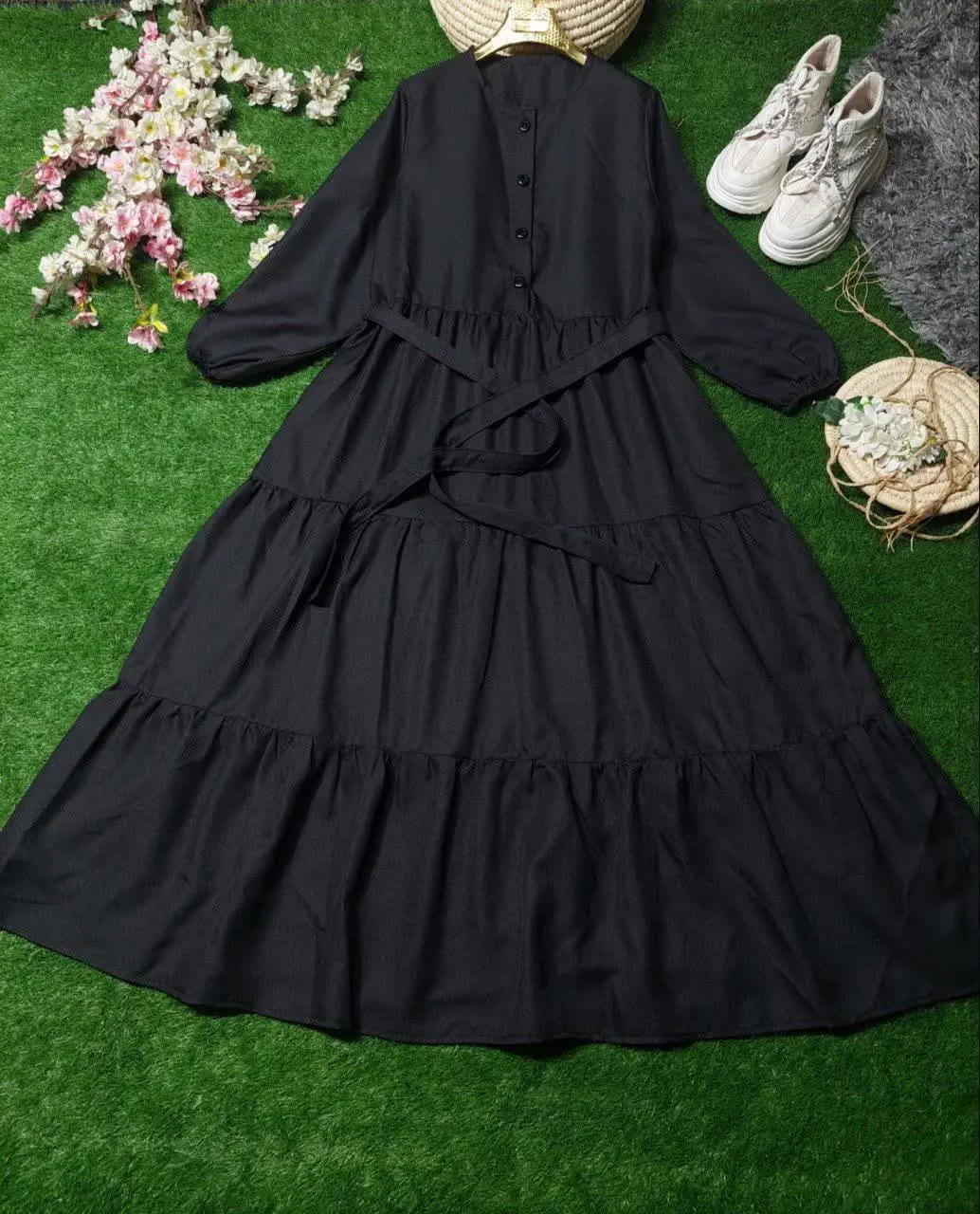 نام: ساحلی سچین
