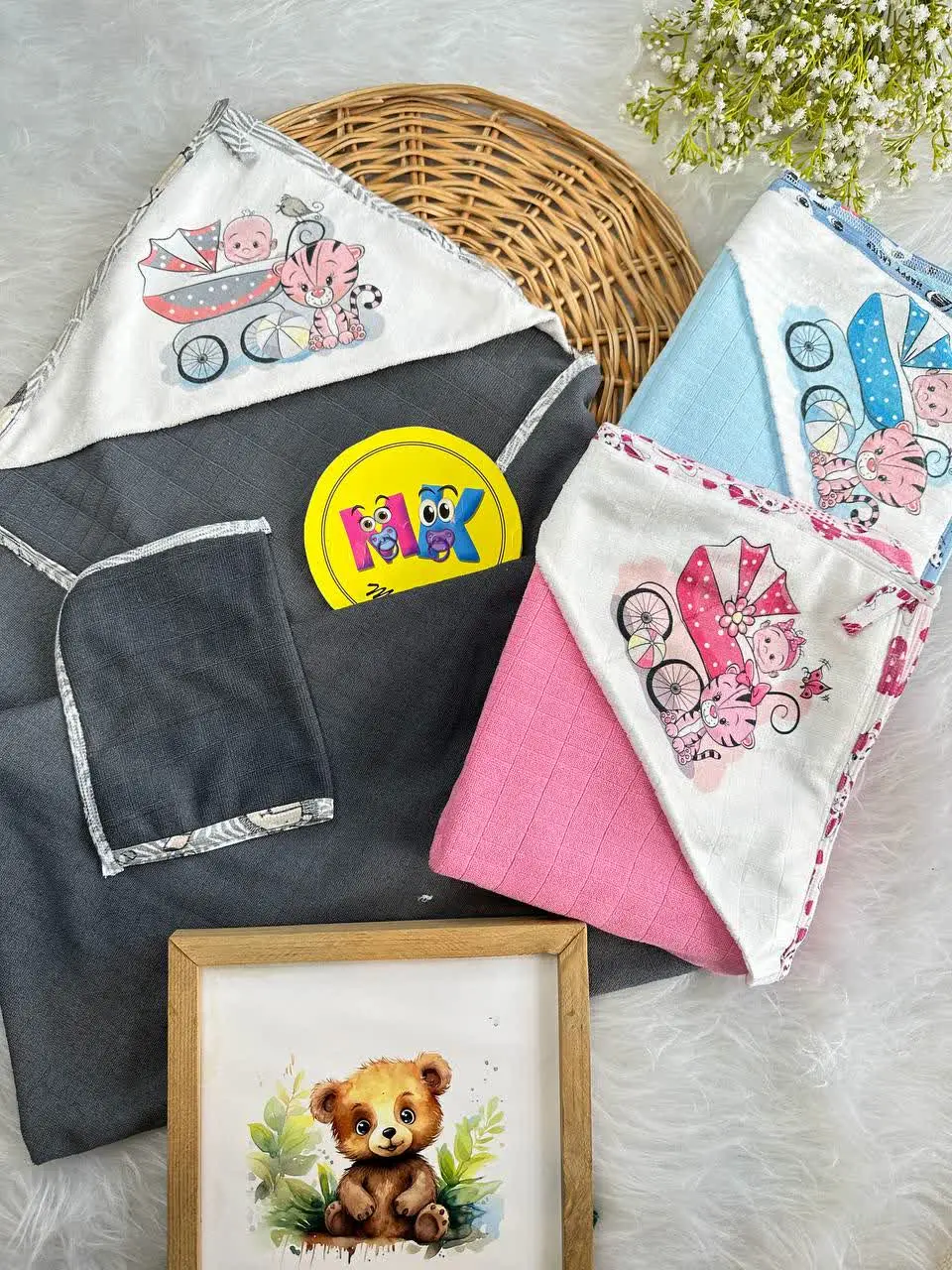 حوله دوتکه لیف دار طرح بچه ببر و کالسکه نوزادی و کودک کد ۳۳۵۰۲۴ 
