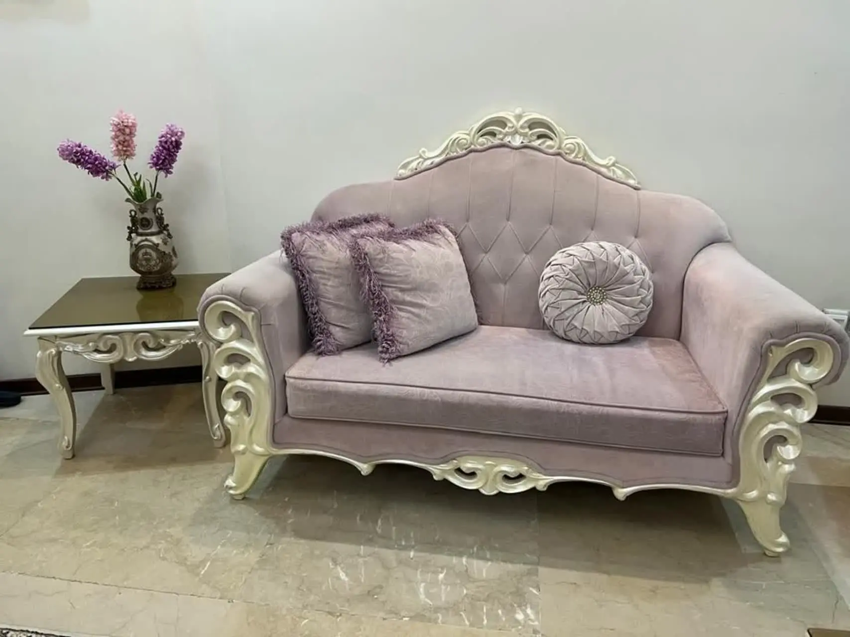 مبلمان ۷نفره همراجلومبلی ودوعسلی ❌️
