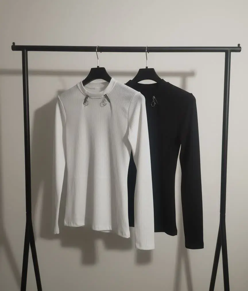 بلوز ساده فینگردار یقه دو زیپ