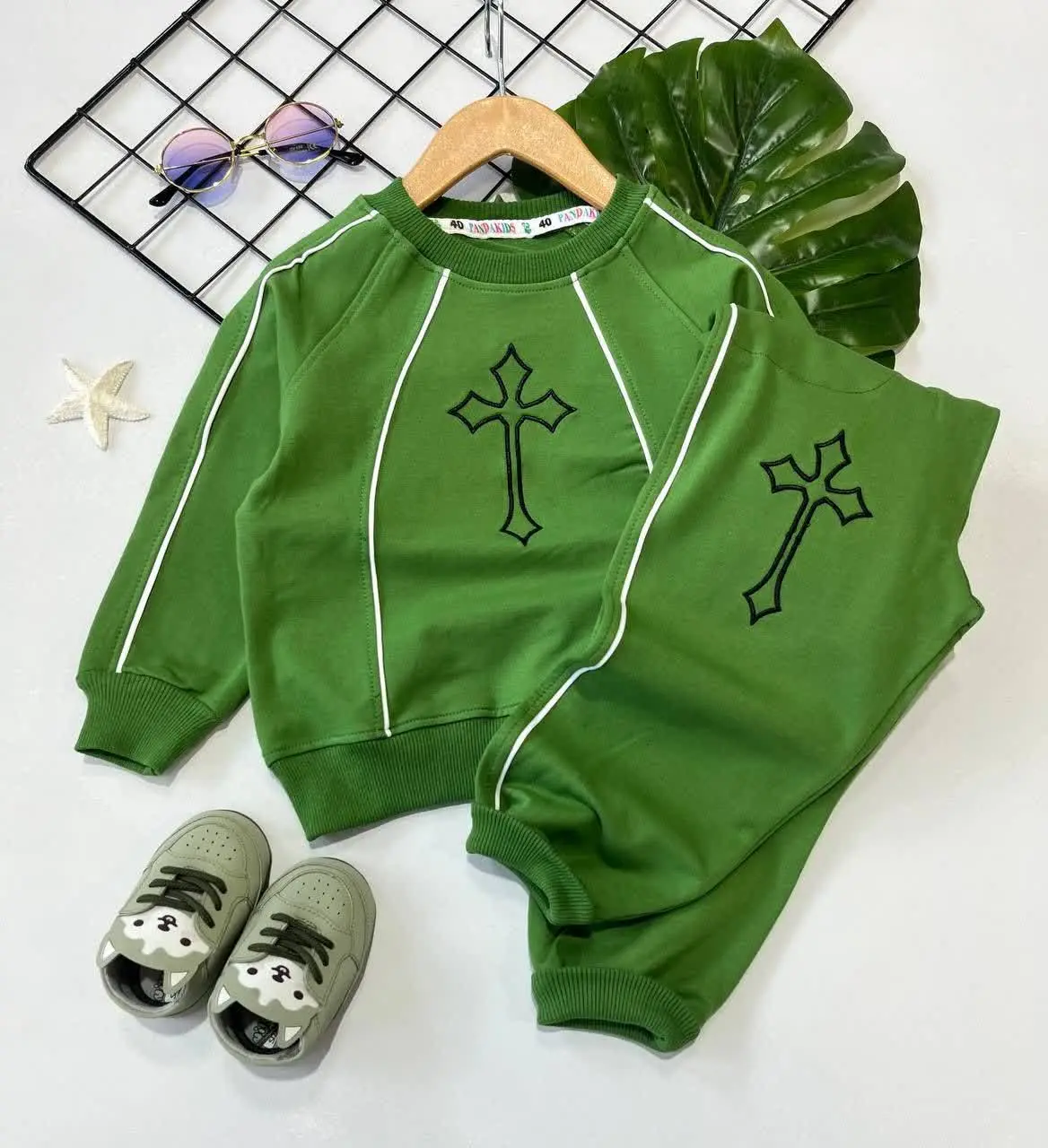 اسپرت و همه جا پوش👌😎
