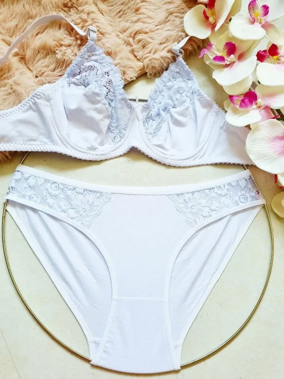 ست نخی کارشده با گیپور😍😍