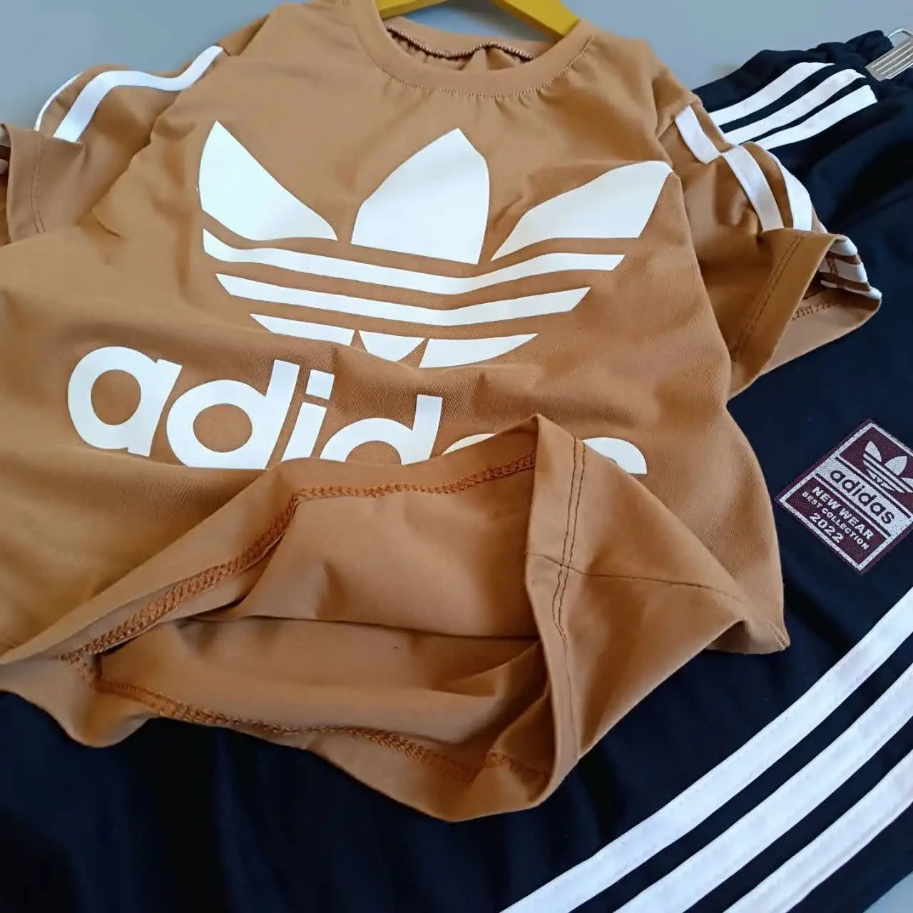 ست پر طرفدار آدی داس