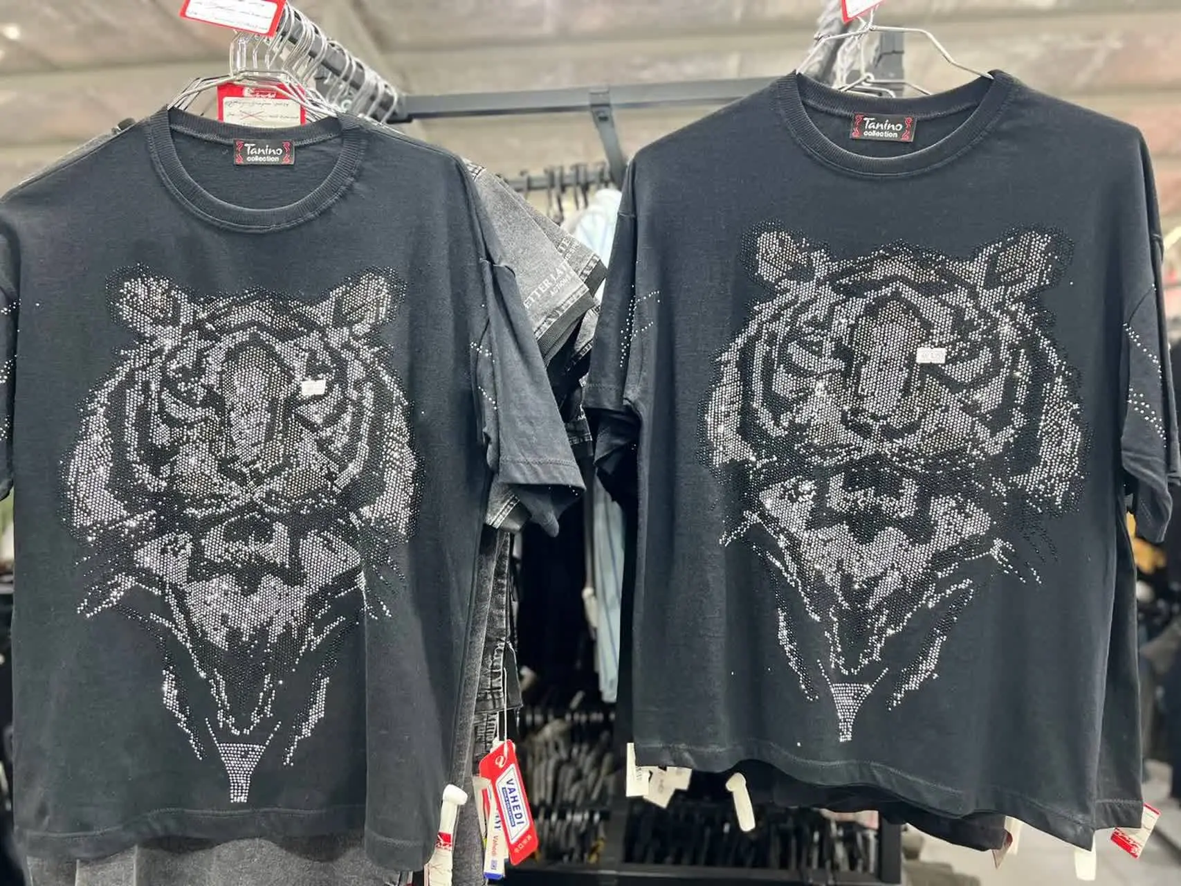 #تیشرت_نگین_دار_لی
