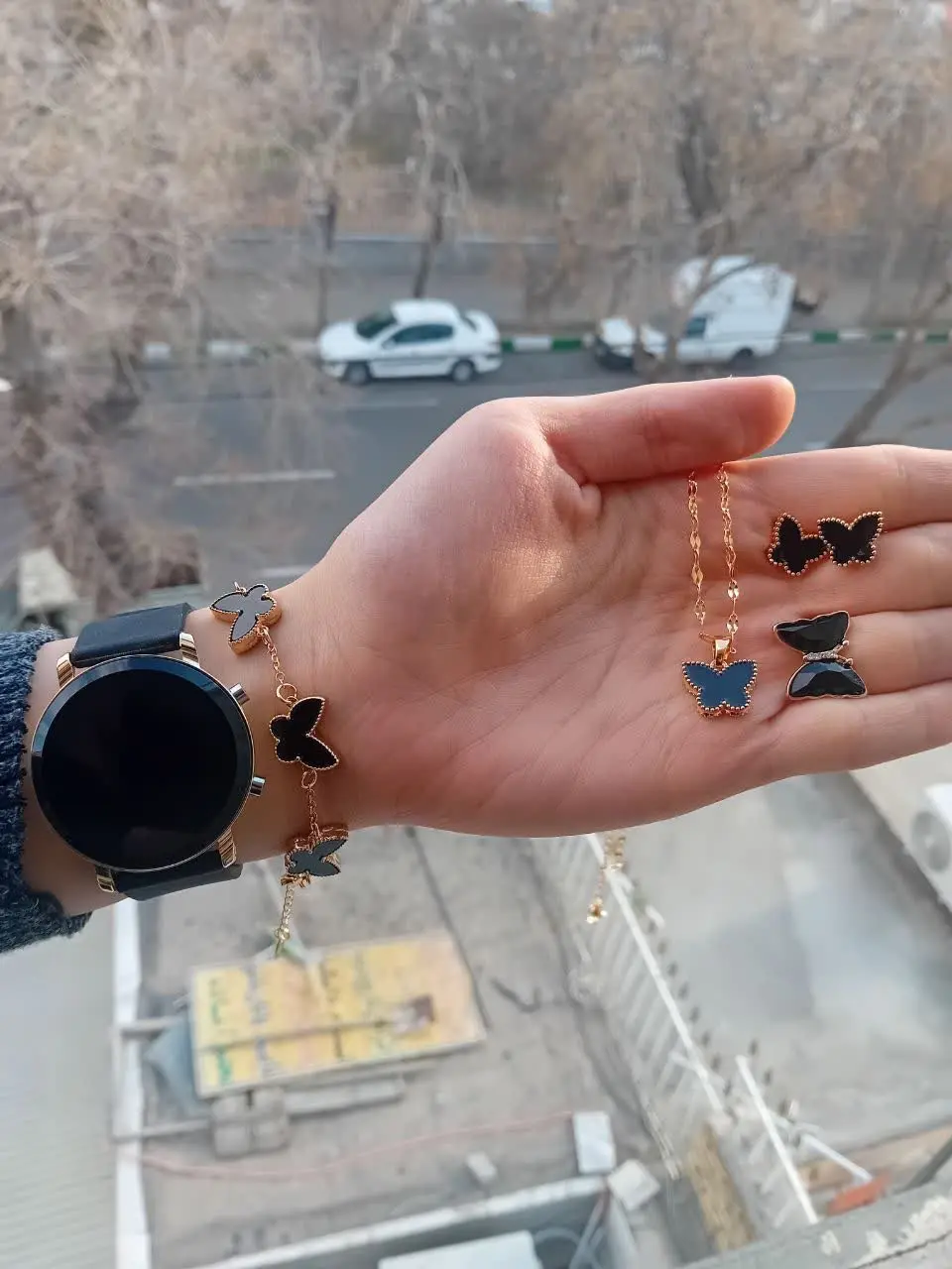 👚نام: مجموعه ساعت ال ای دی...