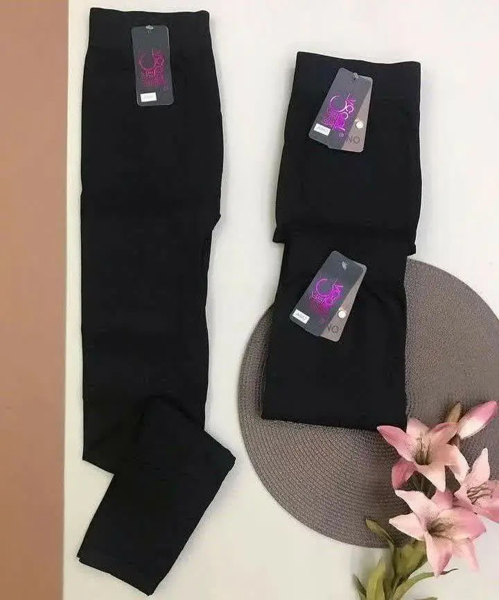 لگ‌ بیرون پوش داخل خز😍
