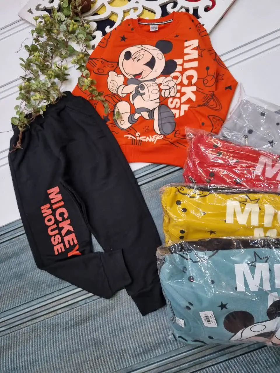 🇮🇷🧥🧶👗👚👔🎽👕👖💎
