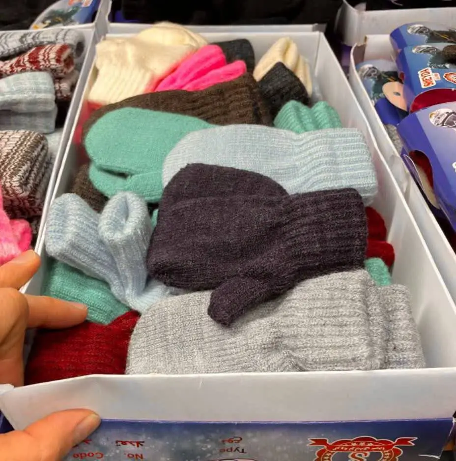 #دستکش (ردیف ٢٣٨١) 
