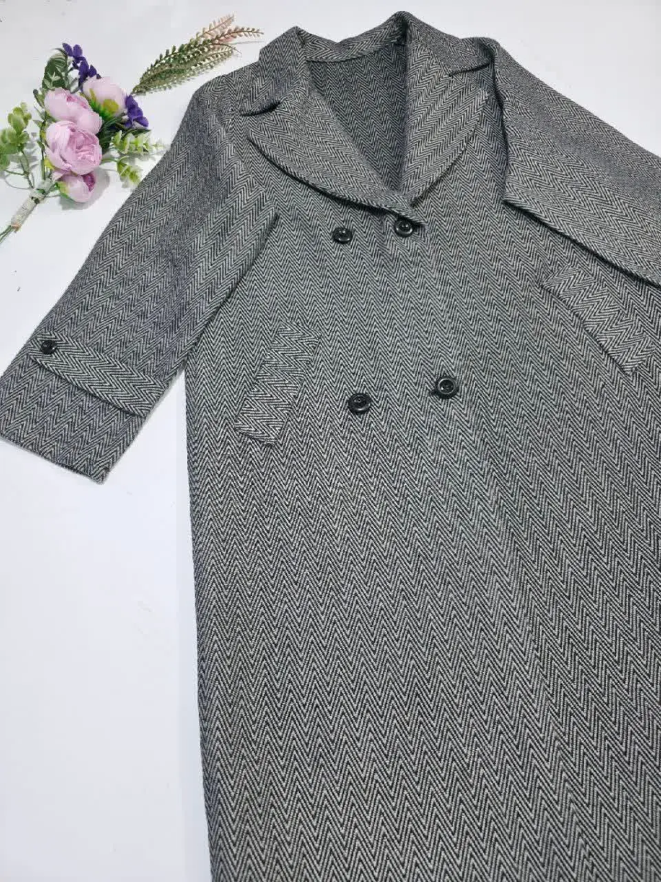 🖌 رنگ بندی: طوسی - کرم -