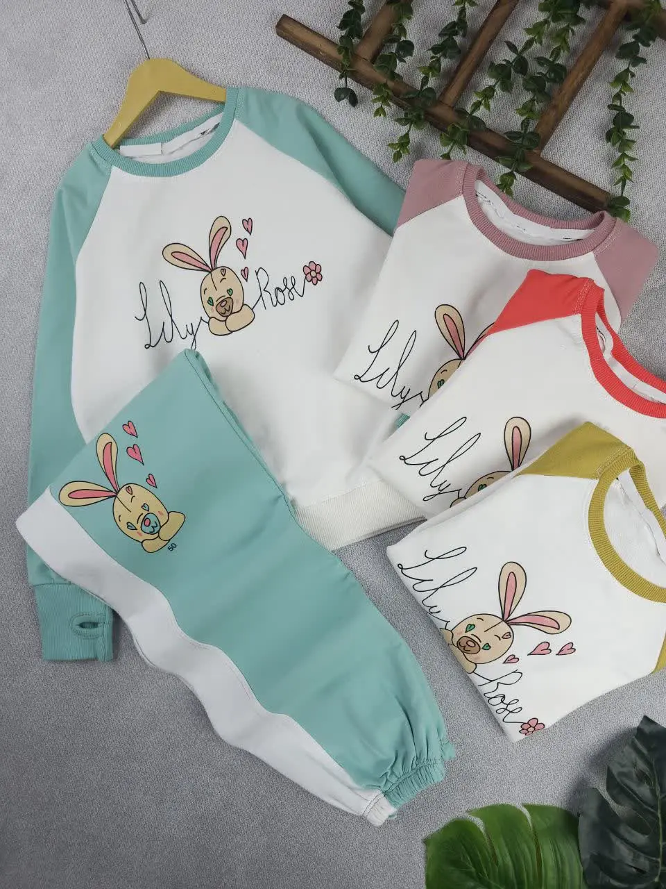 بلوز شلوار دخترانه چشم قلبی
