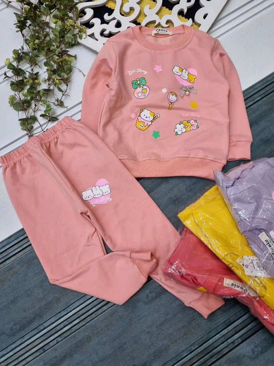 🇮🇷🧥🧶👗👚👔🎽👕👖💎
