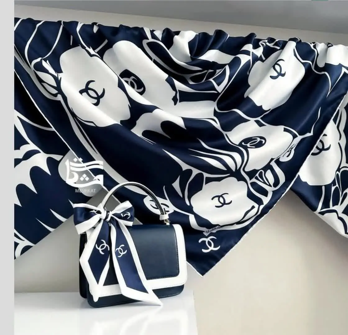 💦روسری گل شنل سفید سورمه ای