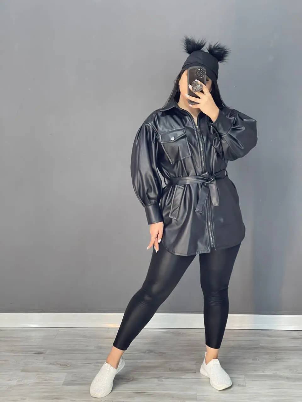 مانتو چرم مانلی