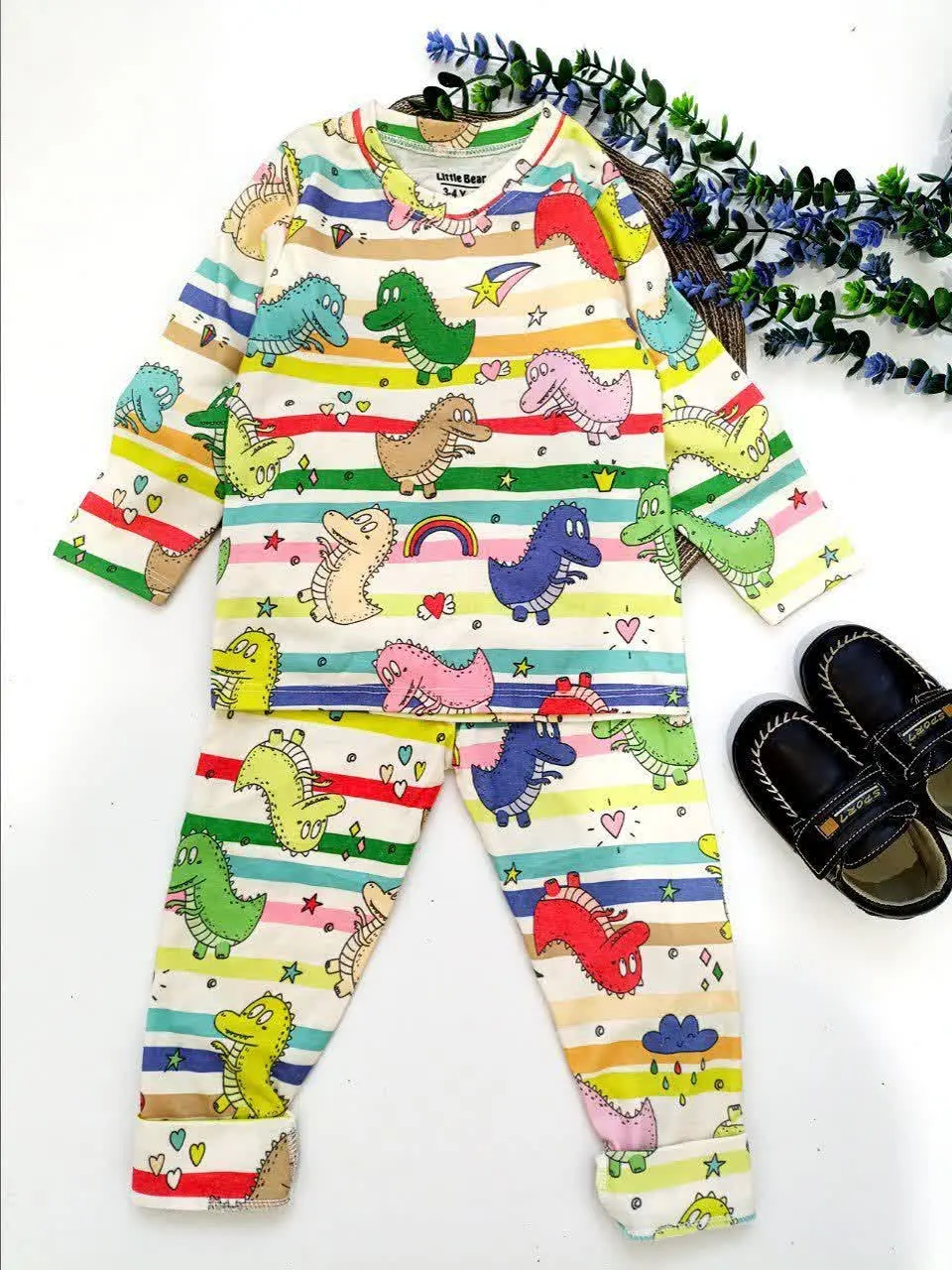 ست راحتی چهارفصل آوردم براتون رنگی پنگی و جذاب کروکدیلی 🦖🦖
