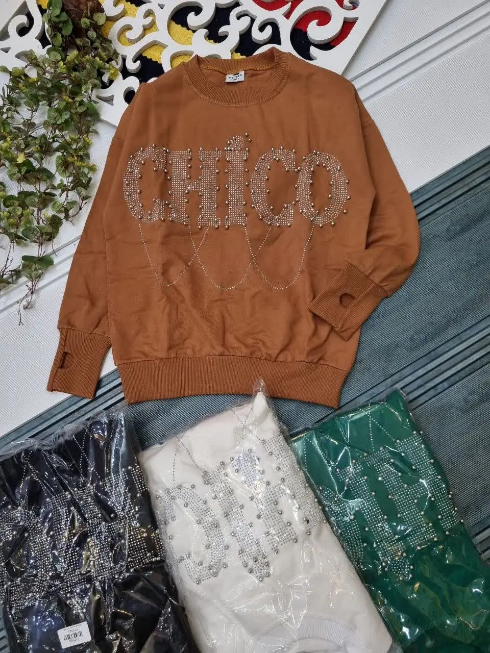🇮🇷🧥🧶👗👚👔🎽👕👖💎
