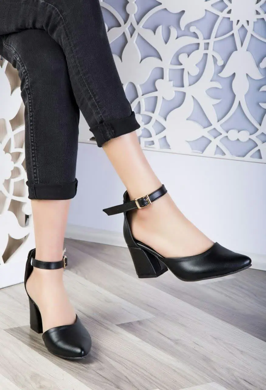 پاشنه دار کمربندی 
