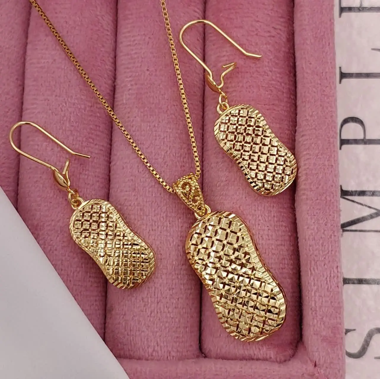 نیم ست طرح طلای فیوژن جدید😍