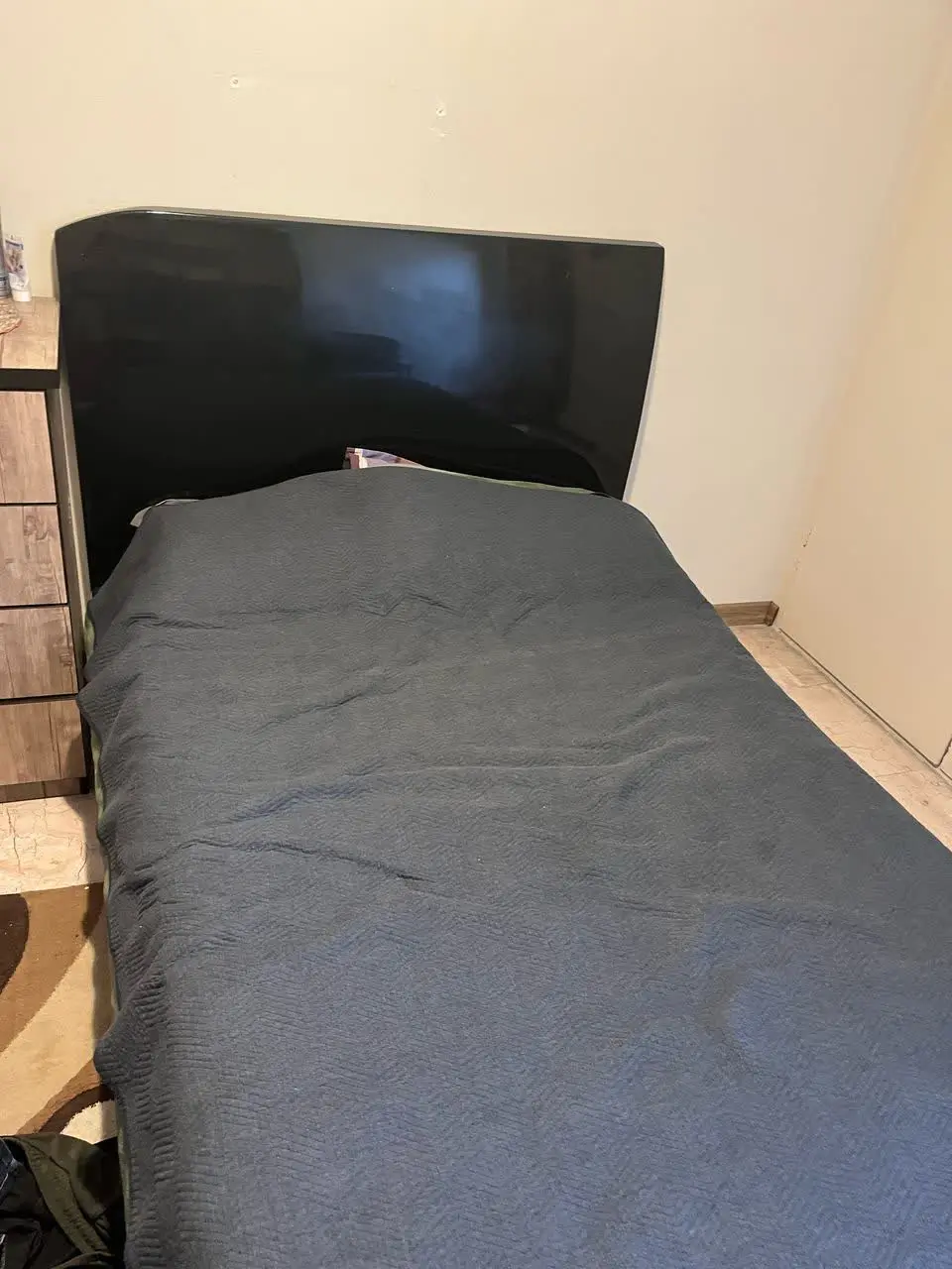 تخت و خوش خواب با ابعاد ۱۲۰ سالم 
