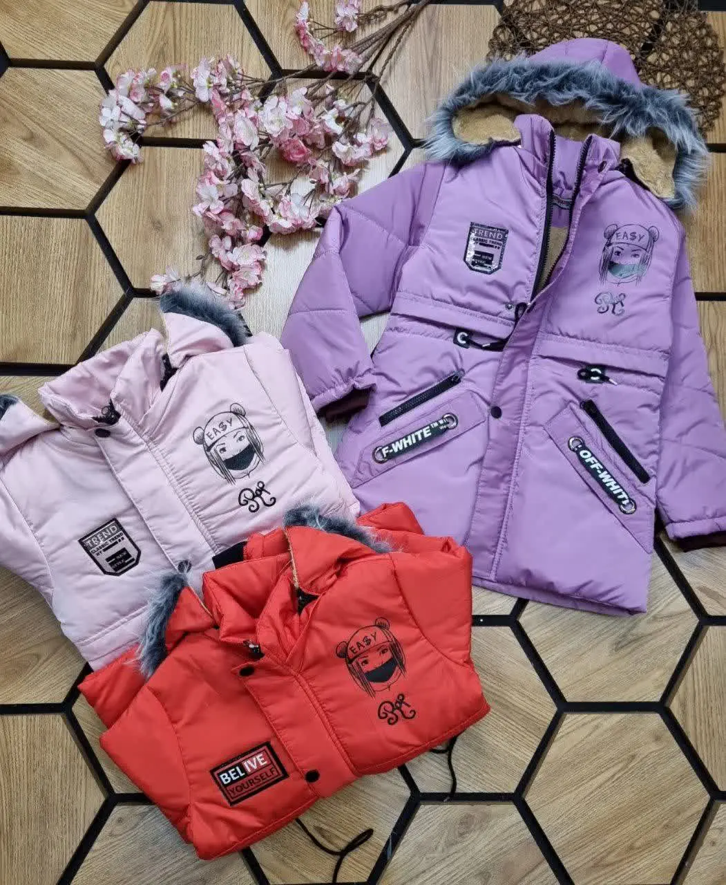 🤶کاپشن داخل خز کلاهدار دختر...