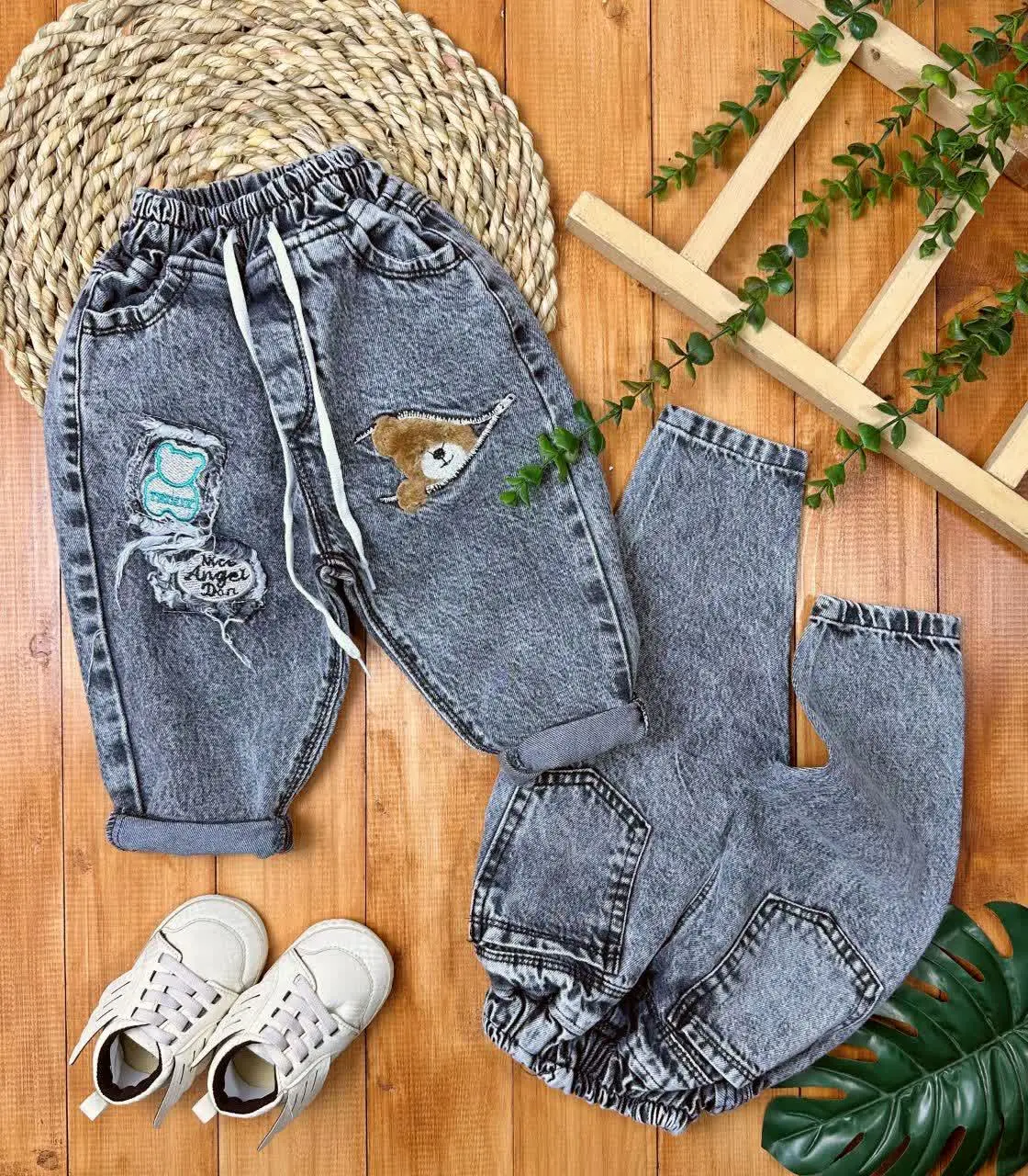 🤴🏻🧚 #شلوار‌جین مام اسپرت طرح ادب زیپ
