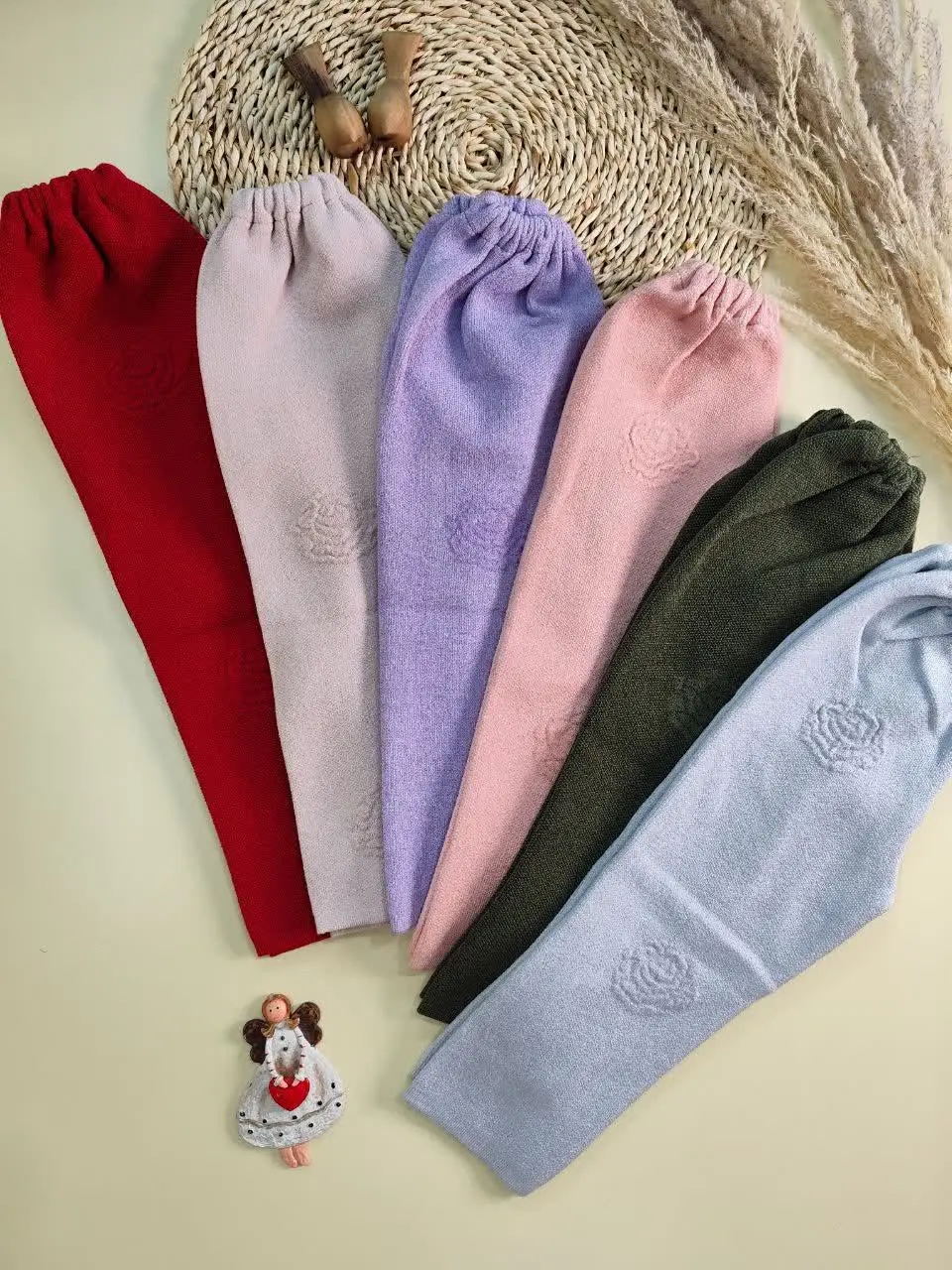 شلوار بافت گل رز 
