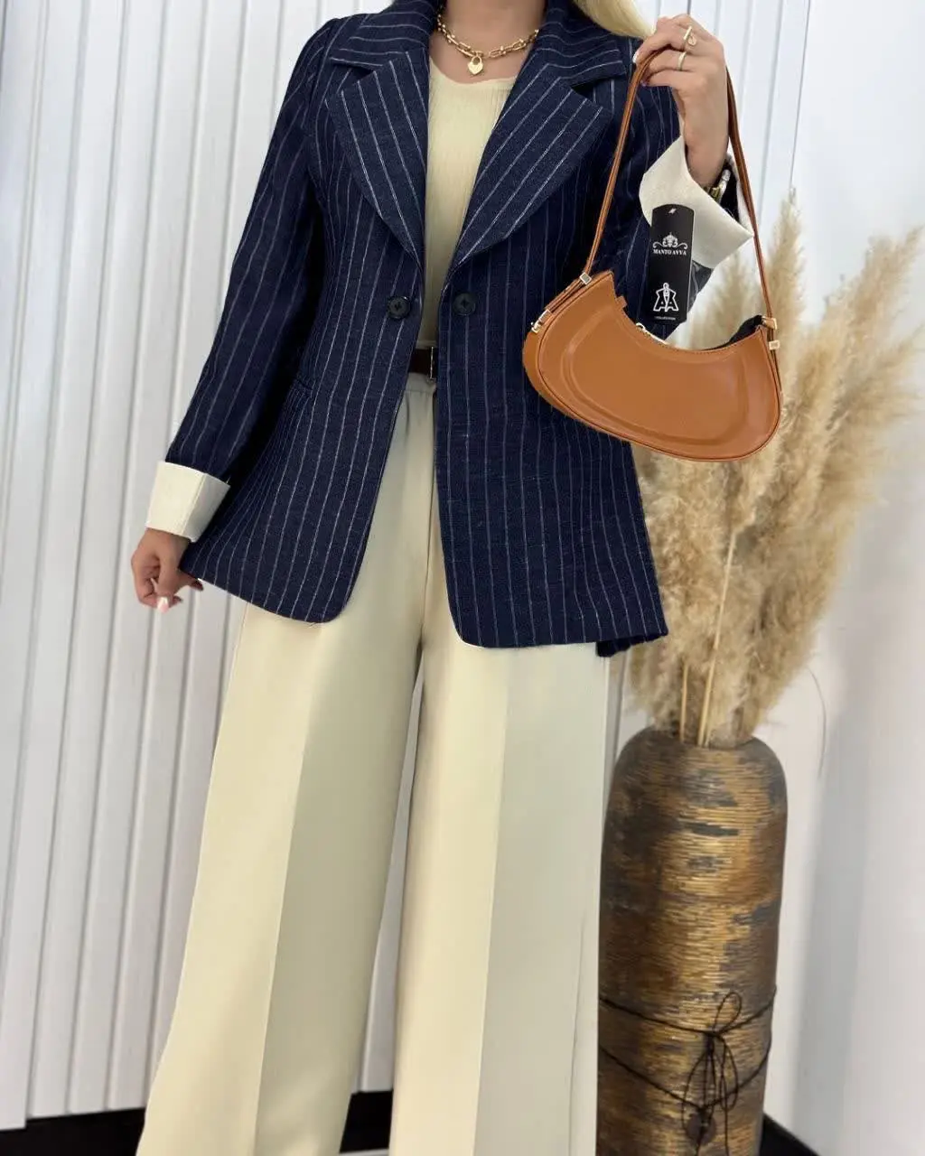 👚 نام: مانتو کتی نورماه