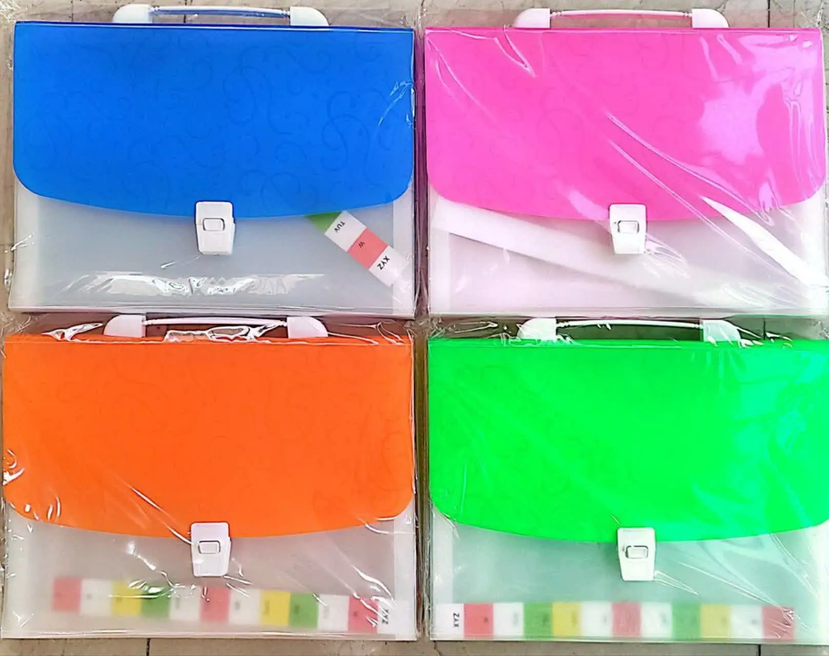 اکسپندینگ (کیف فایلی) قفلی در رنگ‌های متنوع و جور
