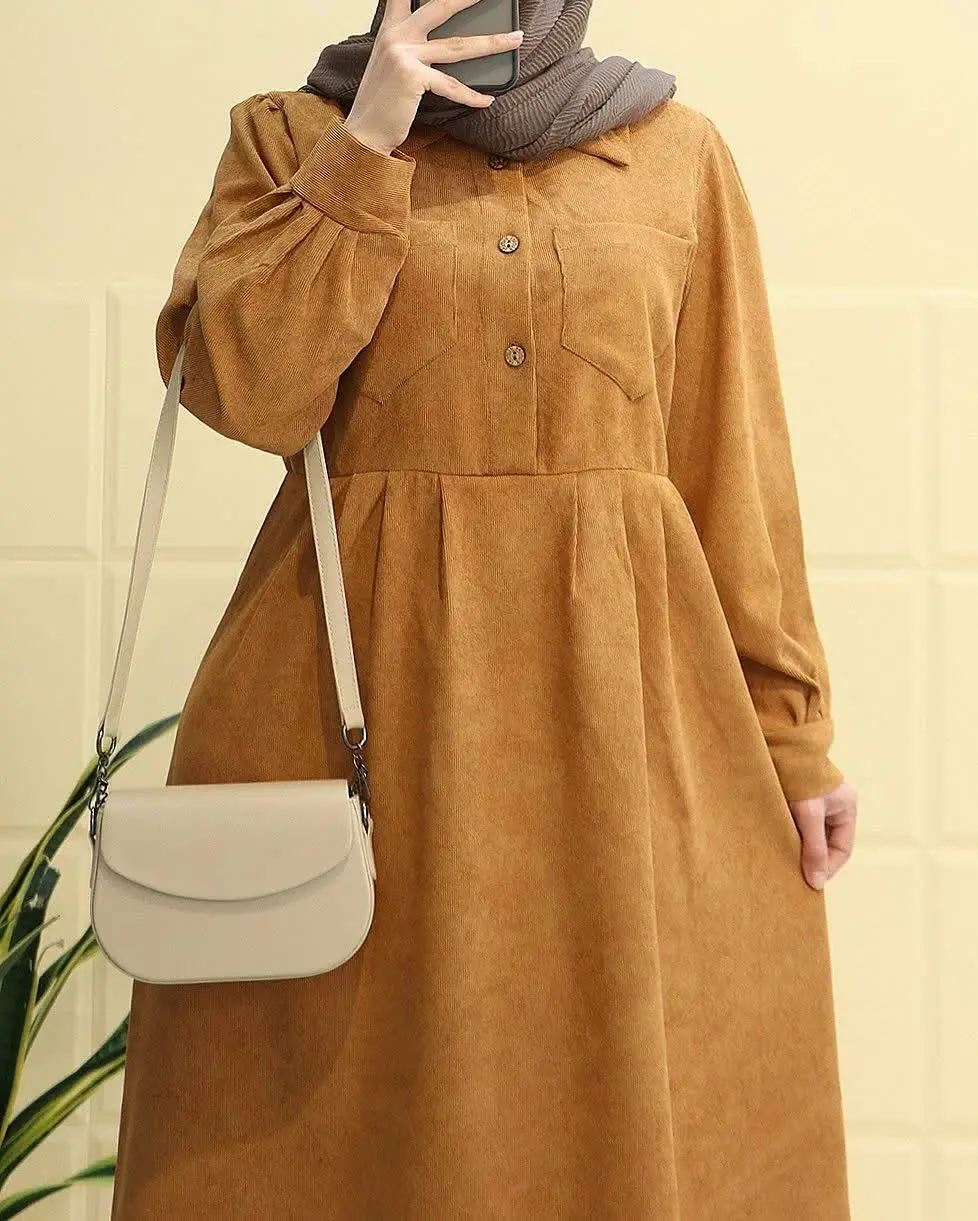 به درخواست تون بالاتنه رو دکمه زدیم 
