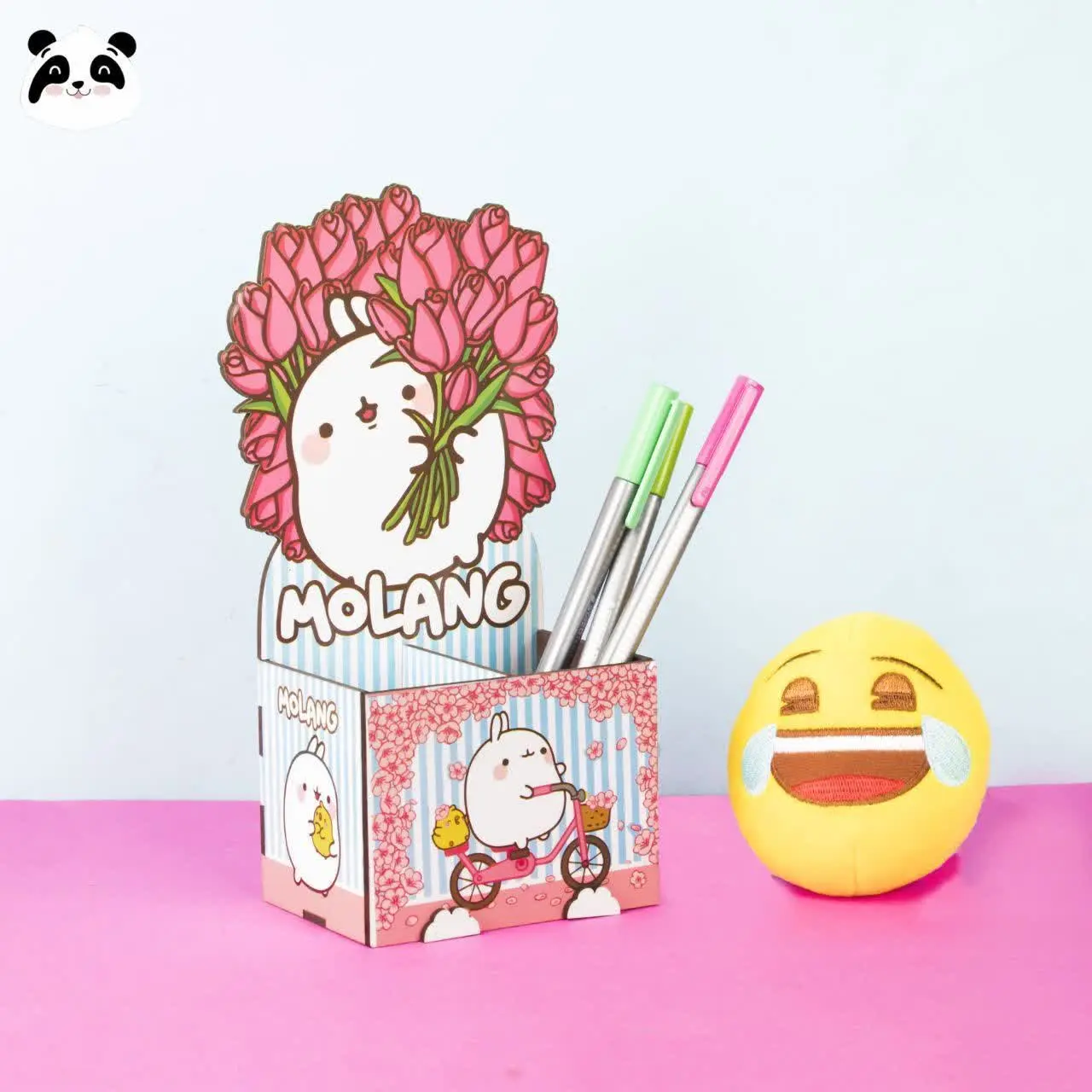 جا قلمی ایستاده
