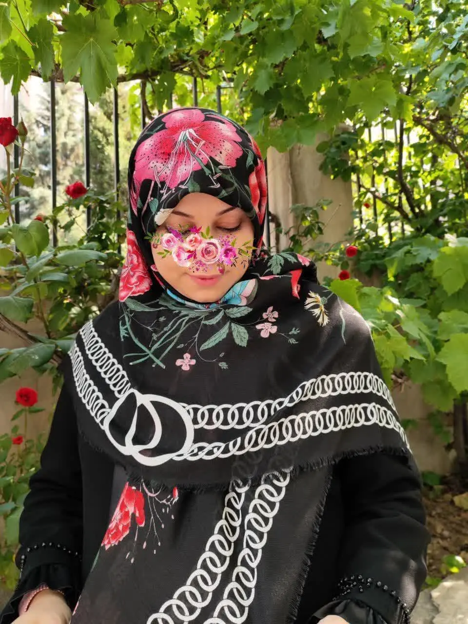 قیمت خرید سیا اسکارفها متفا...