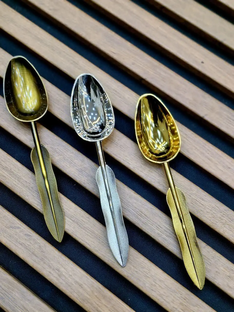 🎊قاشق آجیل بزرگ برگ فلزی🎊