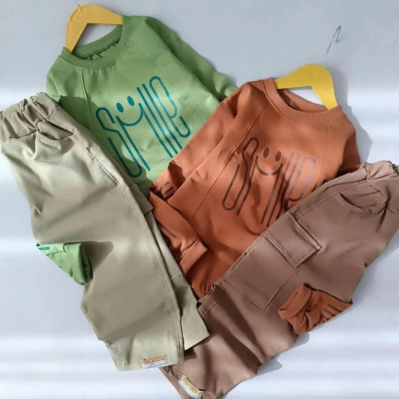 👚نام: ست بلوز شلوار اسمیل پرطرفدار 😍😍😍
