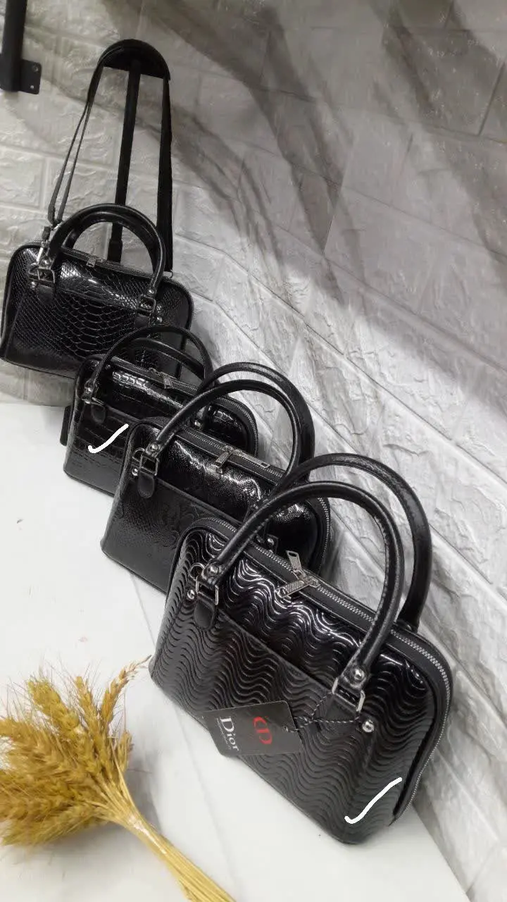 #کیف زنانه ورنی خارجی😍
