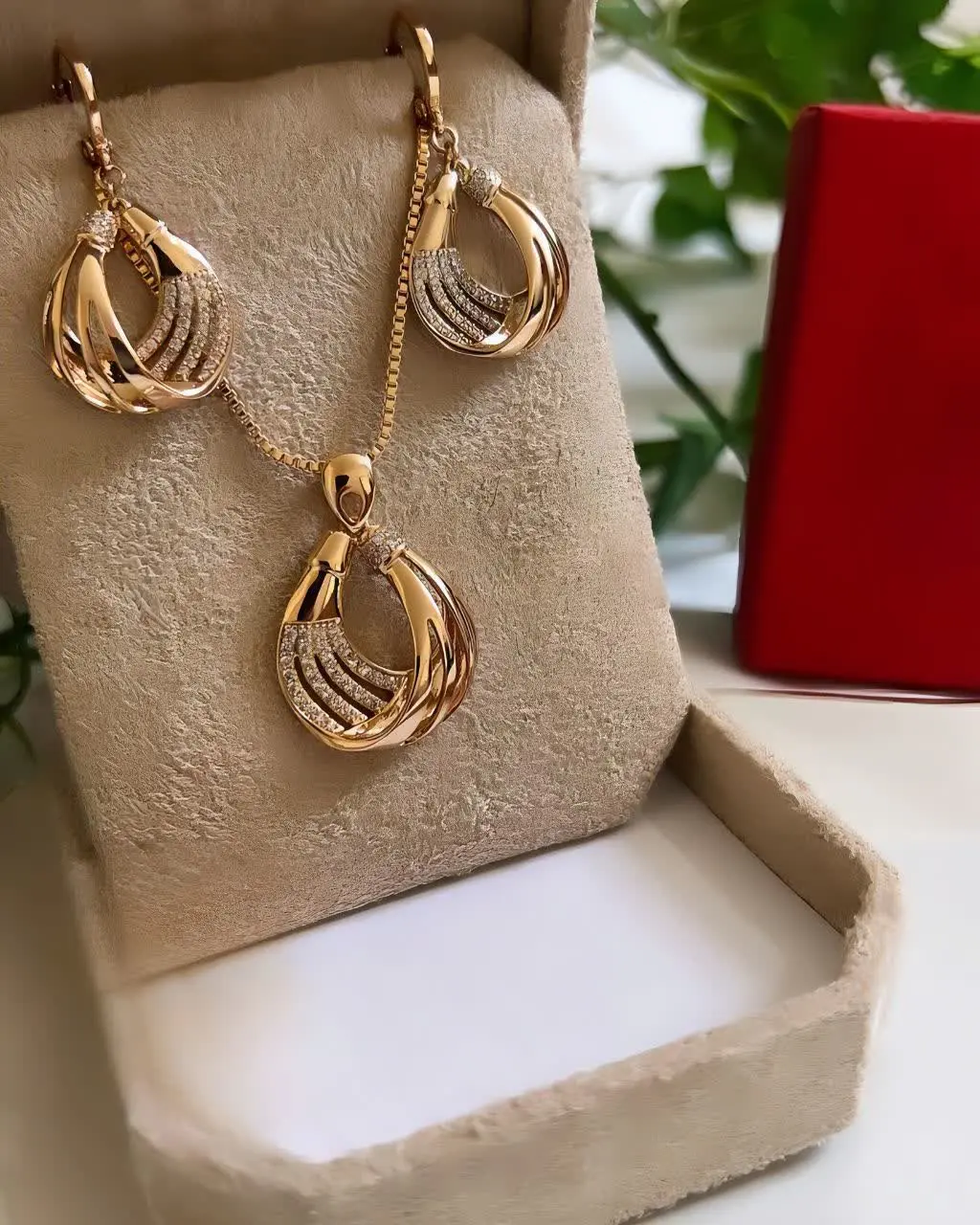 ❤️ بهترین ست با #دستبند طرح فرد 👌😍🥰
