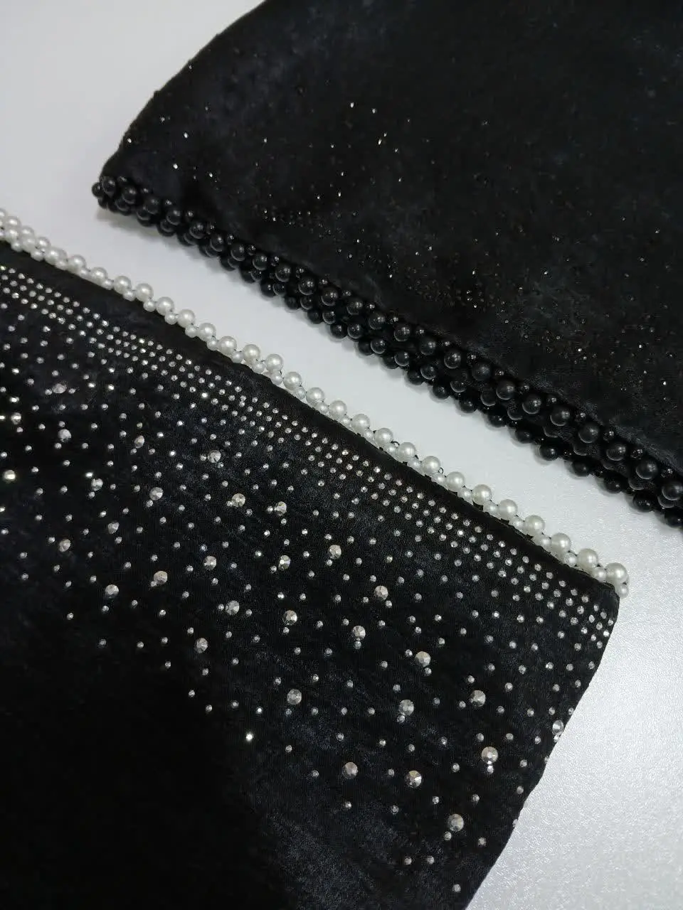 روسری کوپرا دور نگین مروارید