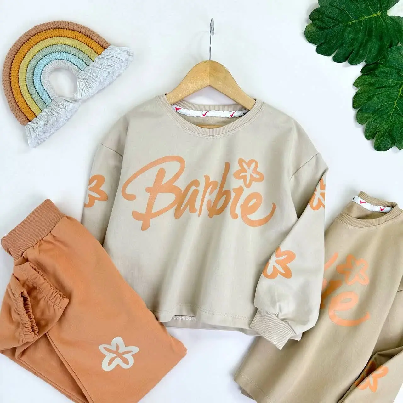 کراپ شلوار دخترونه 😍
