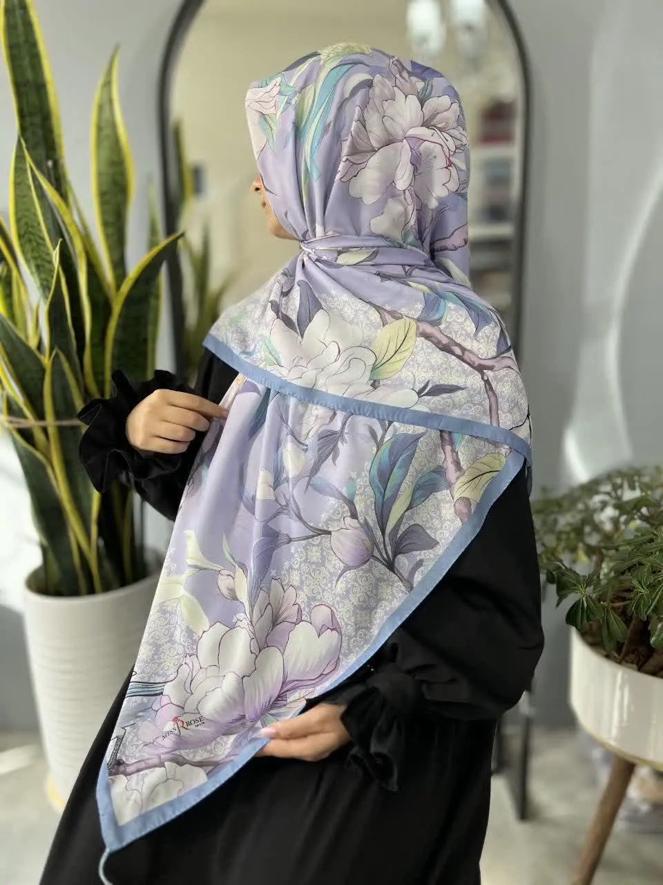 روسری کرپ نخ مجلسی