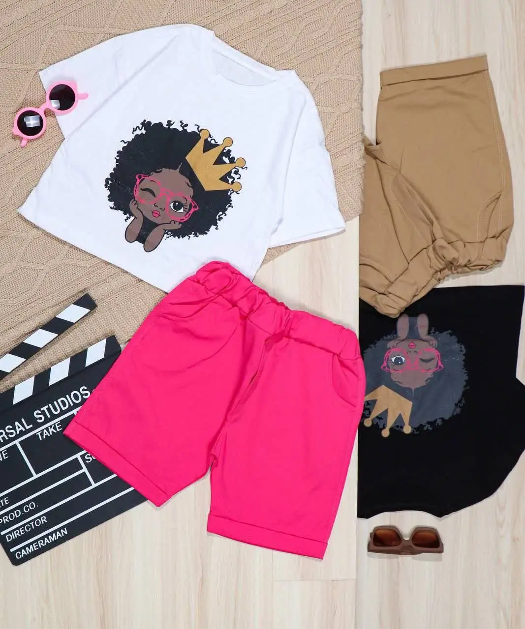 👫کراپ و شلوارک کتان مشکی/سفید دختر موفرفری 👫
