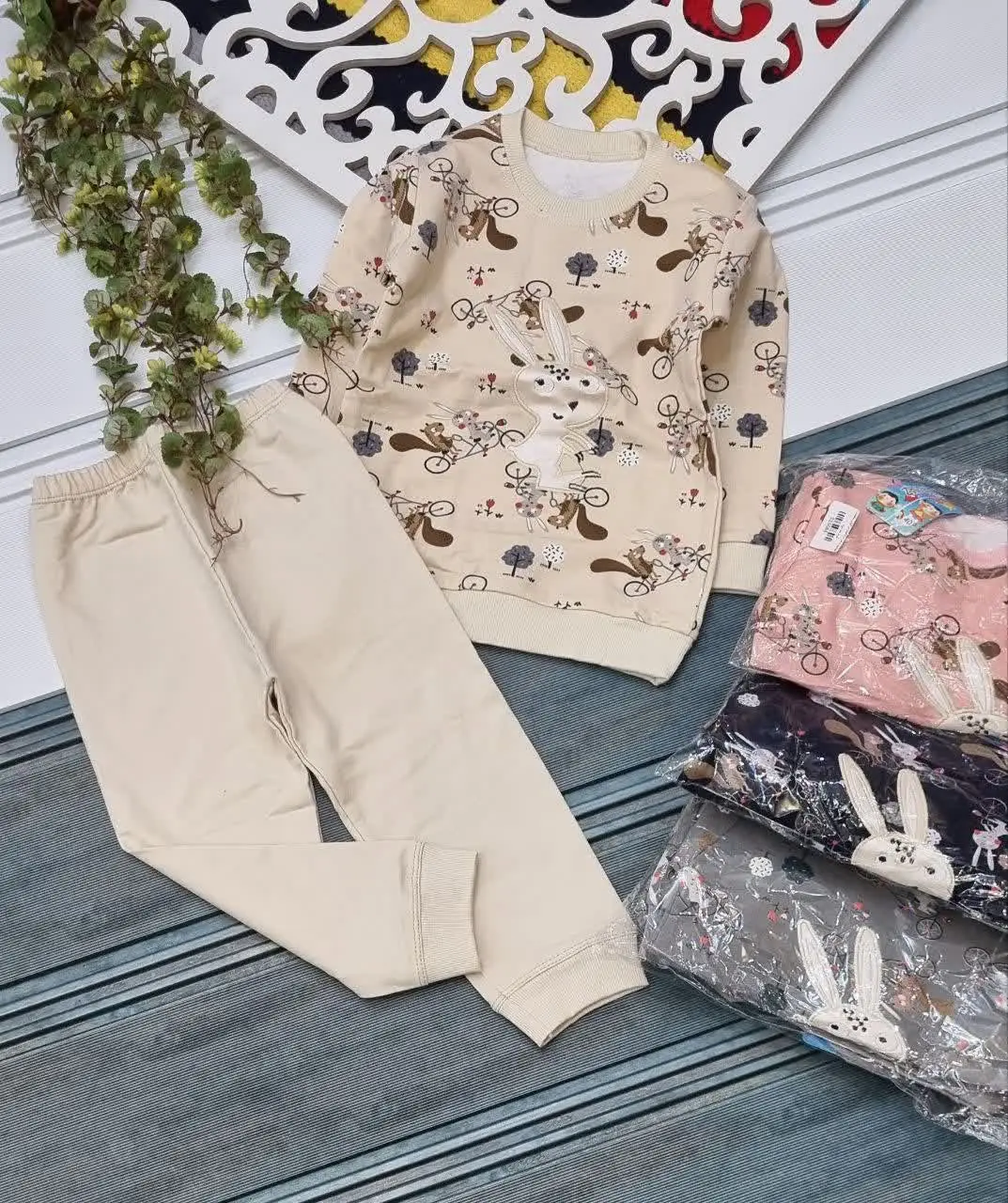 🇮🇷🧥🧶👗👚👔🎽👕👖💎
