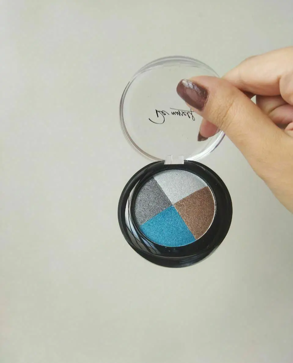 دوسداری همیشه‌ی سایه تو‌کیفت داشته باشی😍
