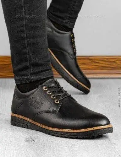 ✴️نام: کلارک بدون ساق 
