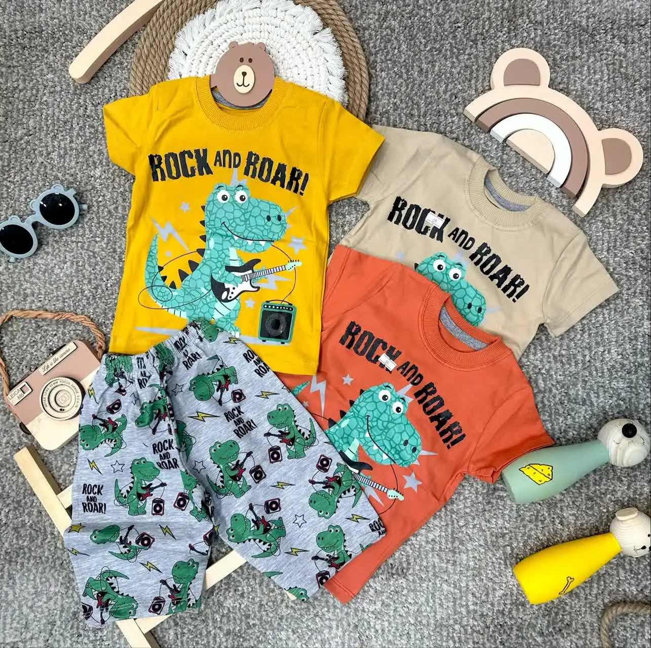 👫تیشرت شلوارک پسرانه تمام چاپ دایناسور گیتاری ✅
