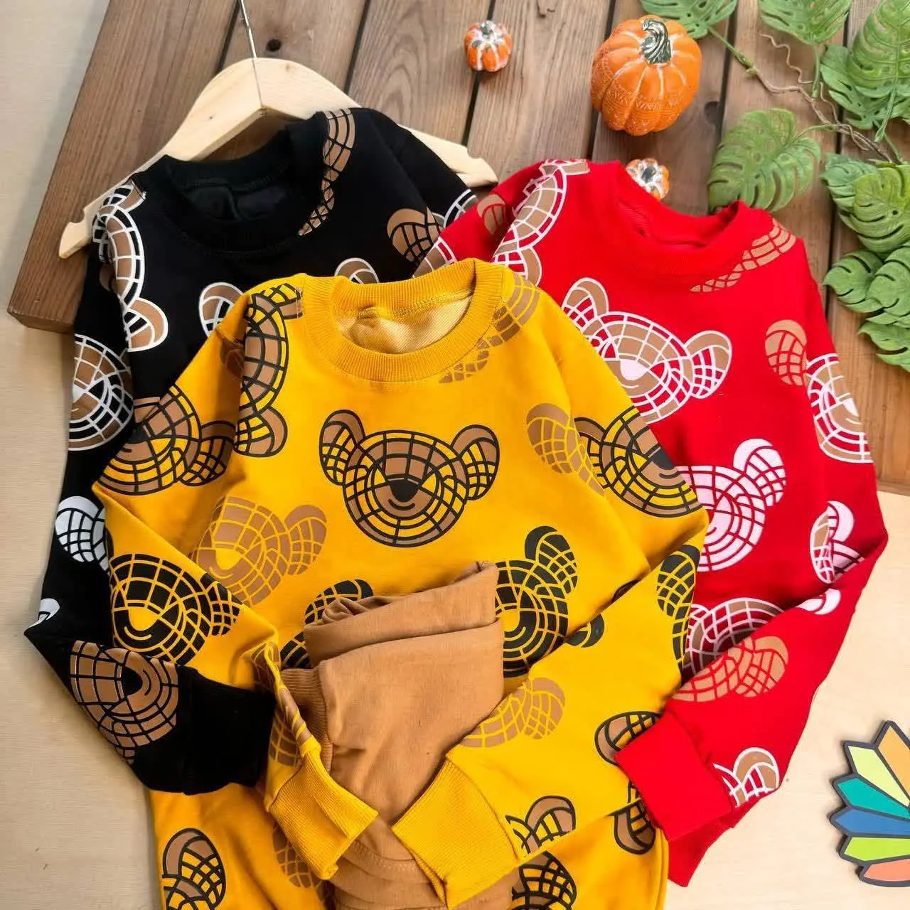 👚نام: ست بلوز شلوار خرس شبکه‌ای
