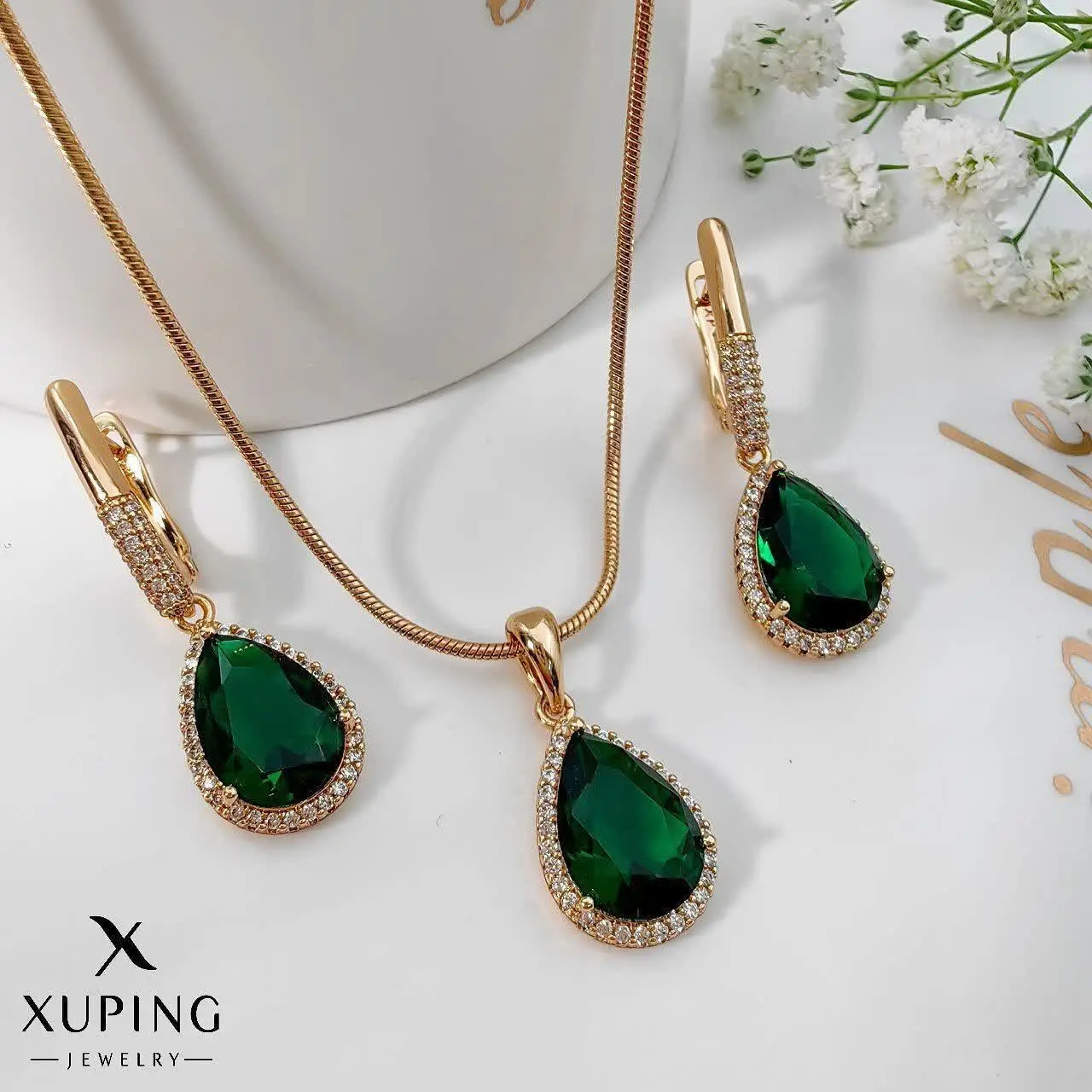 نیمست نگین سبز ژوپینگ بدون...