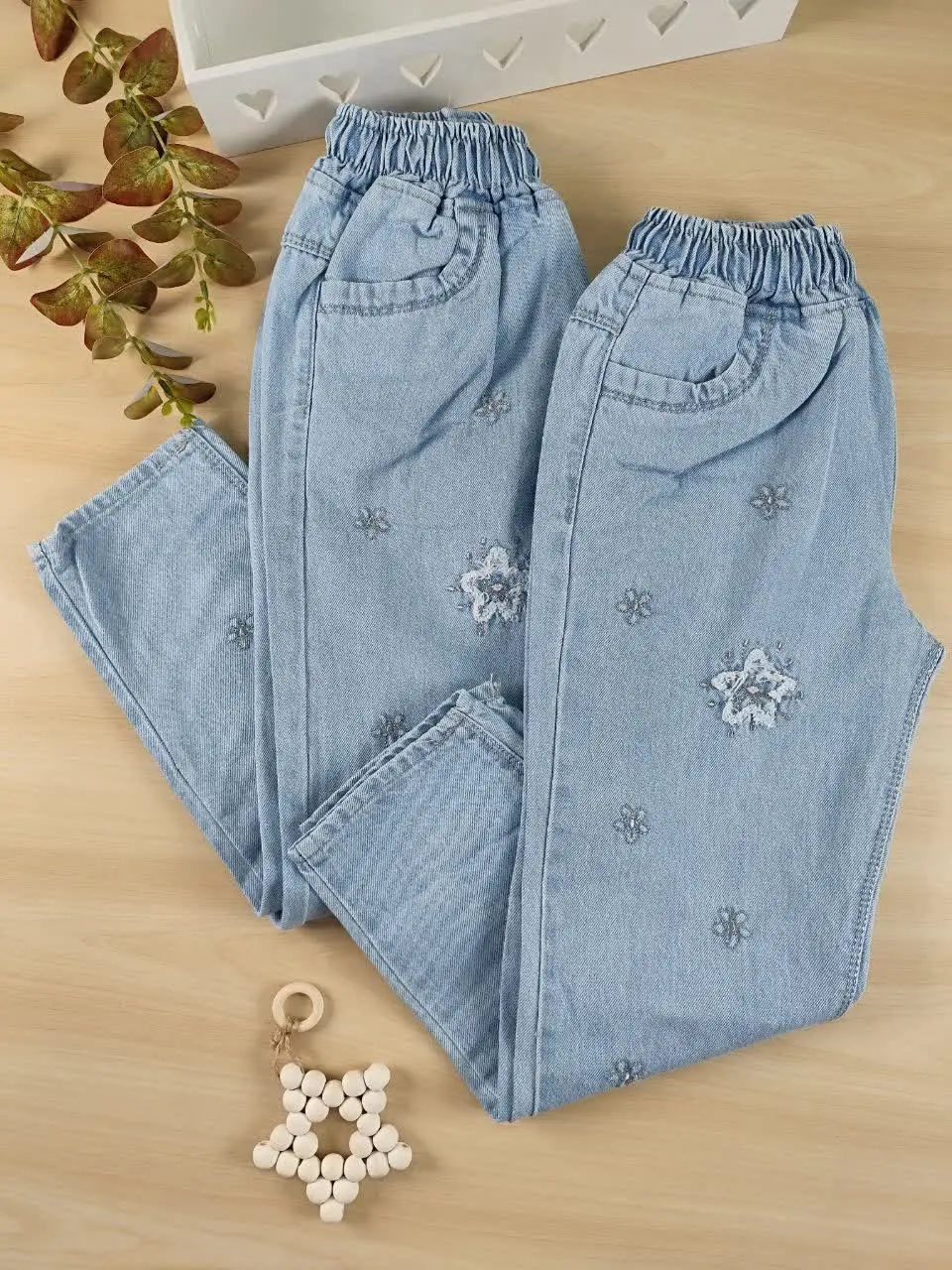 شلوار شکوفه گلدوزی 
