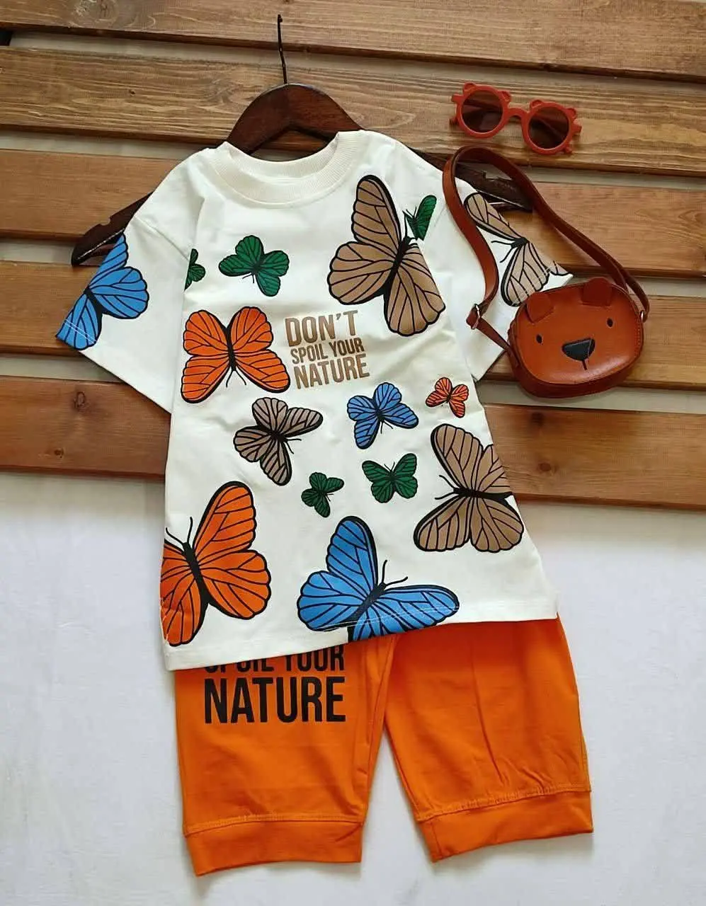 نام: ست پروانه‌های رنگی
