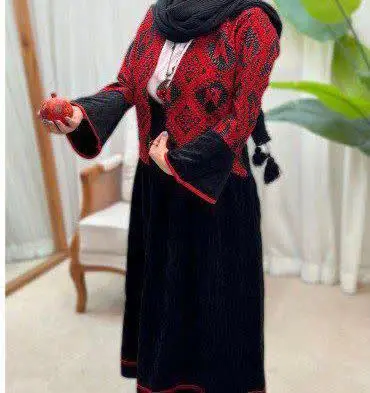 ☀️نام: سه تیکه یلدایی ایلماه
