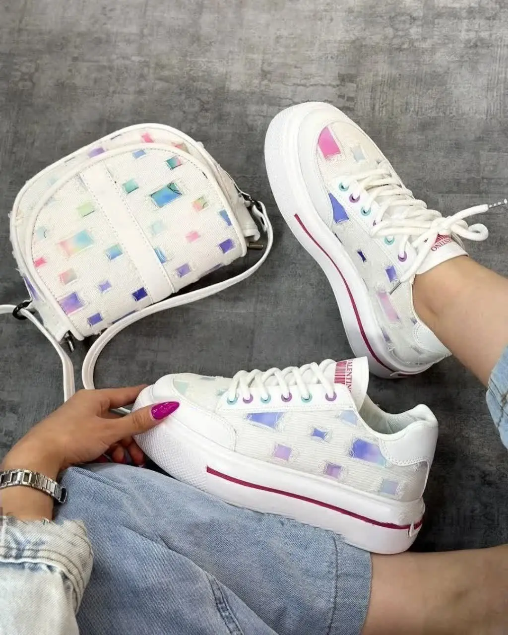 ونس زاپدار شیک مون
