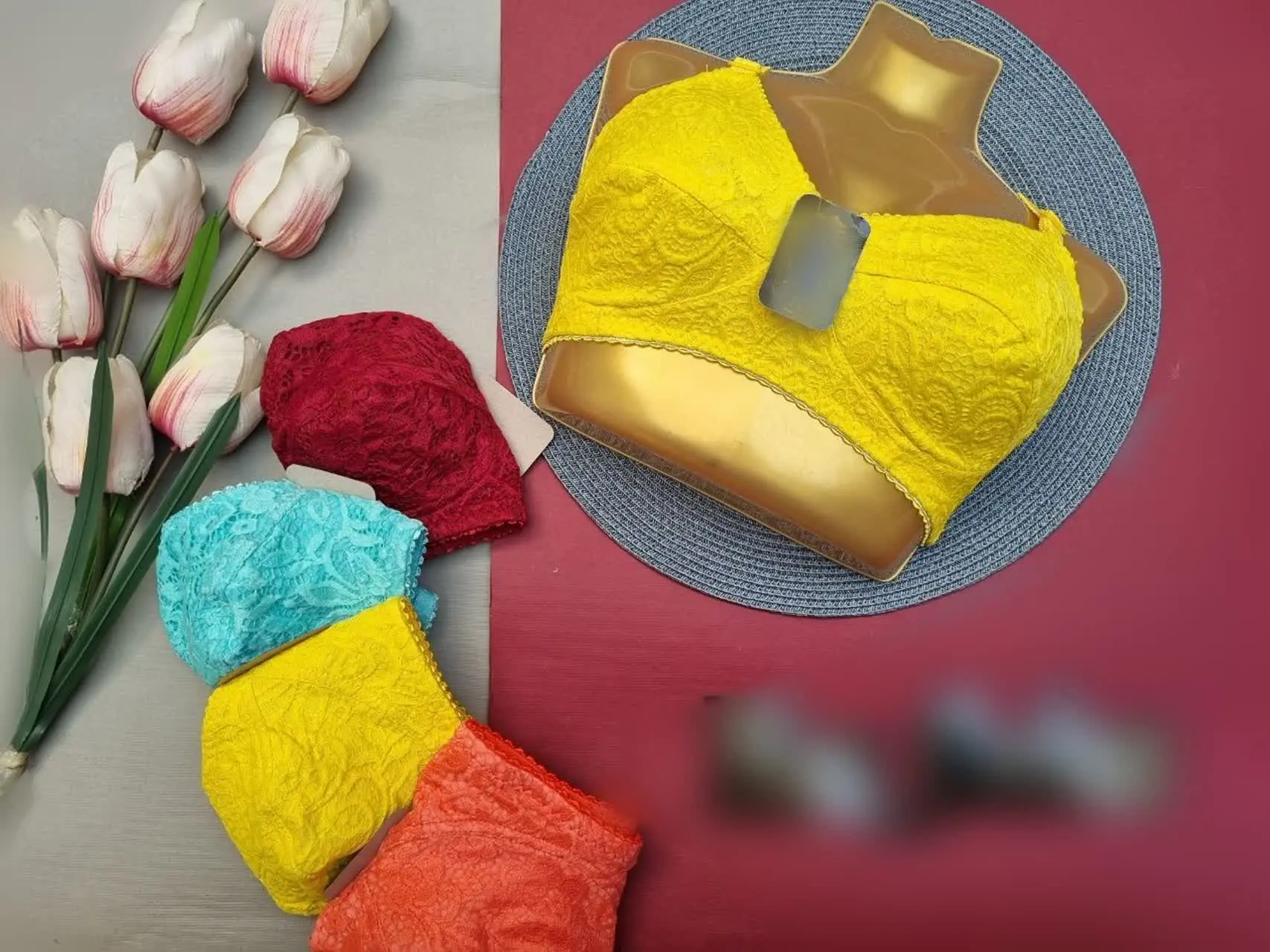 #سوتین_ارکیده_زیرنخ
