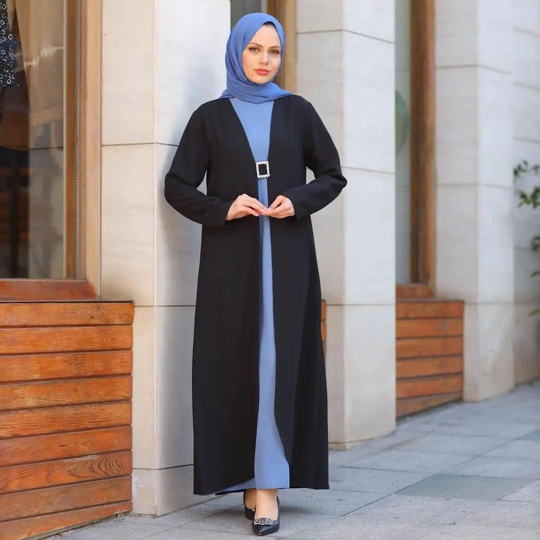 اگه دنبال یه مانتوی [ویژگی خاص: شیک، خوش‌دوخت، کاربردی] هستی
